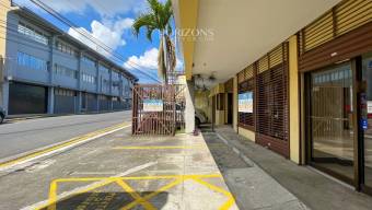Se Alquila Local Comercial en Paseo Colón con Oficinas NJA1278JB