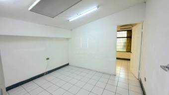 Se Alquila Local Comercial en Paseo Colón con Oficinas NJA1278JB