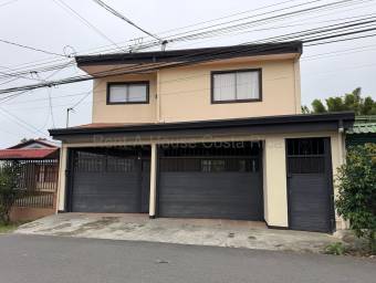 Se vende casa en Santo Domingo Heredia 26-2021