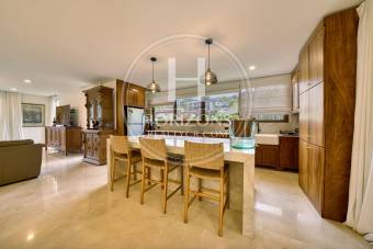 House for Sale in Colinas de Montealegre, Tres Ríos 4 Bedrooms with Luxury Finishes nja137