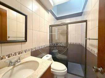 Casa de Una Planta en Venta Condominio Lomas de Montes de Oca 3 Habitaciones y Estudio noj