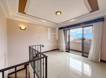 Casa de Una Planta en Venta Condominio Lomas de Montes de Oca 3 Habitaciones y Estudio noj