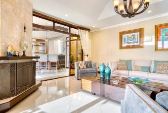 Casa de Lujo en Venta en Residencial Altamonte en Curridabat 4 Habitaciones y Terraza noj1
