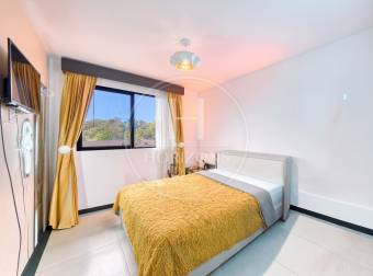 Casa en Venta en Condominio La Estefana en Sabanilla 3 Habitaciones y 4 Parqueos noj1261dm