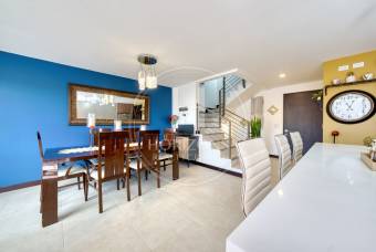 Casa en Venta en Condominio La Estefana en Sabanilla 3 Habitaciones y 4 Parqueos noj1261dm