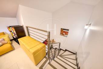 Casa en Venta en Condominio La Estefana en Sabanilla 3 Habitaciones y 4 Parqueos noj1261dm