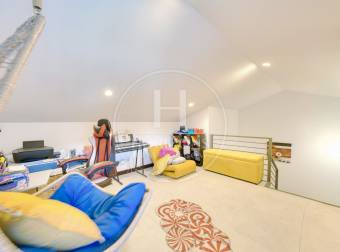 Casa en Venta en Condominio La Estefana en Sabanilla 3 Habitaciones y 4 Parqueos noj1261dm
