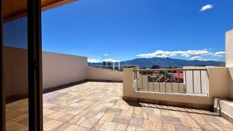 Se Vende Casa en Condominio San Pedro Montes de Oca 4 Habitaciones y Vista a las Montañas 