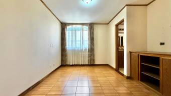 Se Vende Casa en Condominio San Pedro Montes de Oca 4 Habitaciones y Vista a las Montañas 