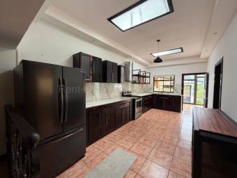 Venta de CasaAnexo en Santo Domingo-Pará, Heredia. RAH 26-2021