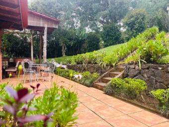 VENTA DE CASA EN SAN RAFAEL DE HEREDIA 