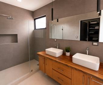 Casa en venta en  La Garita de Alajuela, condominio Lomas de Hidalgo.