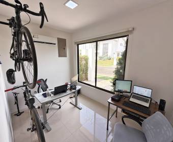 Casa en venta en  La Garita de Alajuela, condominio Lomas de Hidalgo.