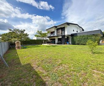 Casa en venta en  La Garita de Alajuela, condominio Lomas de Hidalgo.