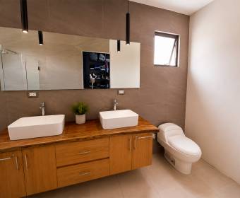 Casa en venta en  La Garita de Alajuela, condominio Lomas de Hidalgo.