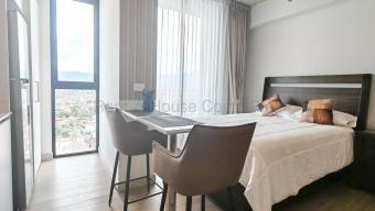Se alquila apartamento en Carmen San José 26-2034