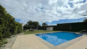 Se vende casa en Escazú San José 26-370