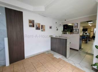 Venta de Casa en La Guácima de Alajuela. RAH 26-2032