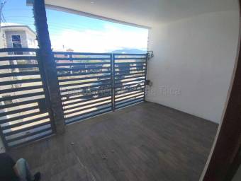 Se vende casa en San Rafael Heredia 26-1686