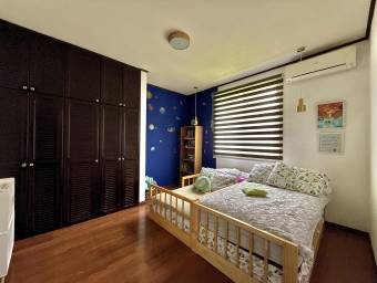 Se vende casa en Piedades Santa Ana 26-773