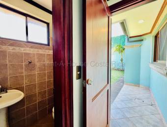 Se vende casa en Santo Domingo Heredia 26-1825