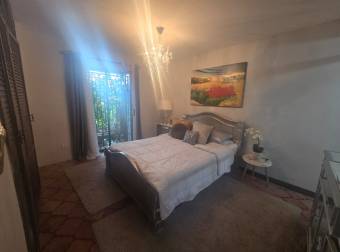VENTA DE CASA ESQUINERA EN URBANIZACIÓN LA TRINIDAD, ALAJUELA