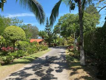 Venta de propiedad mas casa ideal para desarrollo en Sta Ana 26-388