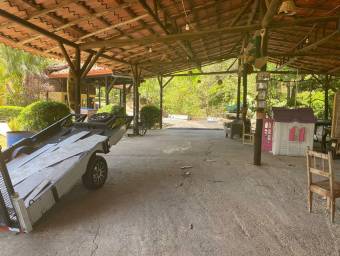 Venta de propiedad mas casa ideal para desarrollo en Sta Ana 26-388