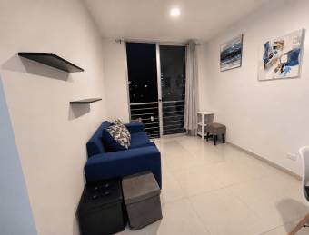 Alquiler de Apartamento en Condominio Vertical BAMBÚ Lagunilla, Heredia.