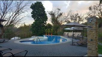 Venta de  Condominio en Jacó-Herradura.