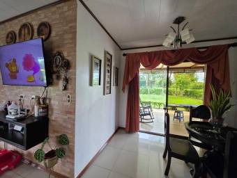 Venta de Casa en Pococí-Roxana, Limón.