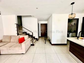 Venta de Casa en Parques del Sol-Santa Ana. RAH 26-1998