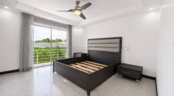 Se vende casa en Montes de Oca San José 26-2046