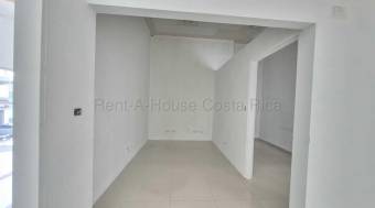 Se vende local comercial en Santa Ana San José 26-2045, $ 780,000, 3, San José, Santa Ana