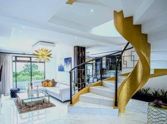 Venta de Casa en Sabanilla de Alajuela. RAH 26-646