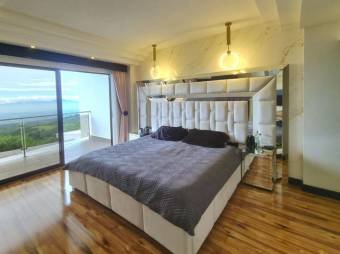 Venta de Casa en Sabanilla de Alajuela. RAH 26-646