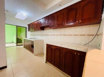 House for sale in Moravia, San José. Code CV5440