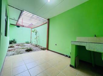 House for sale in Moravia, San José. Code CV5440