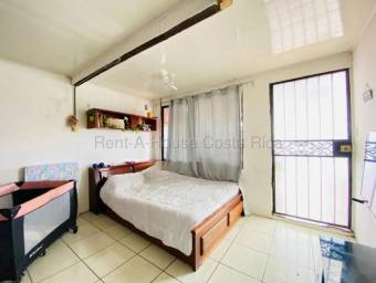 Venta de Casa APTO en San Rafael de Montes de Oca. RAH 26-1715 Venta de Casa APTO en San Rafael de Montes de Oca. RAH 26-1715