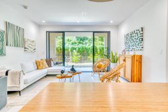 Apartamento de Lujo a Estrenar Condominio Roble Sabana, Santa Ana nja1324