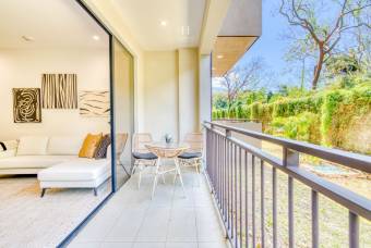 Apartamento de Lujo a Estrenar Condominio Roble Sabana, Santa Ana nja1324