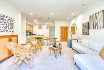 Apartamento de Lujo a Estrenar Condominio Roble Sabana, Santa Ana nja1324