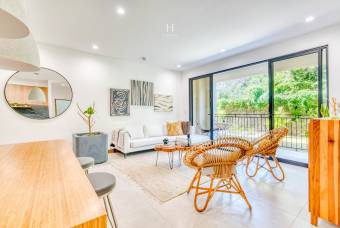 Apartamento de Lujo a Estrenar Condominio Roble Sabana, Santa Ana nja1324