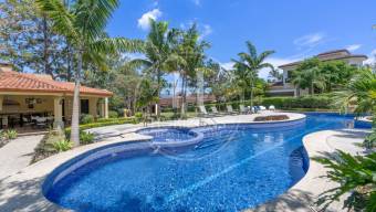 Casa de Una Planta en Condominio Bosque Dorado Santa Ana 4 Habitaciones noj1151dm