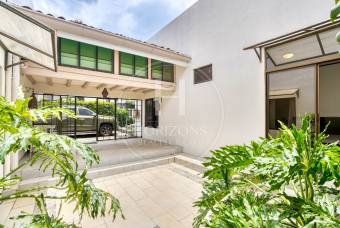 Casa de Una Planta en Condominio Bosque Dorado Santa Ana 4 Habitaciones noj1151dm