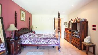 Se Vende Casa con Amplio Jardin en Residencial Sierras de La Union Vista a las Montañas nj