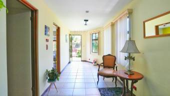 Se Vende Casa con Amplio Jardin en Residencial Sierras de La Union Vista a las Montañas nj
