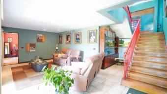 Se Vende Casa con Amplio Jardin en Residencial Sierras de La Union Vista a las Montañas nj