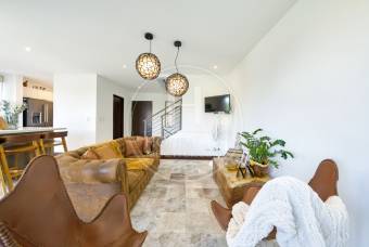 Casa en Venta en Condominio La Estefana con Jardín y Vistas a la Naturaleza 4 Habitaciones