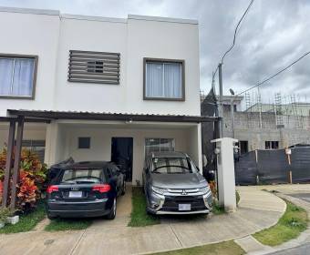 Casa de 2 plantas a la venta en Rincón de Sabanilla en San Pablo de Heredia